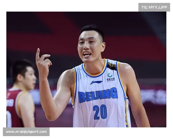 北京队翟晓川上半场11分，全场仅得12分