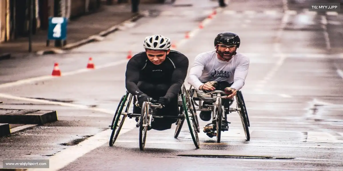 爱奇艺体育直播——🏄‍♀️🌅 长板走板，金霞铺浪！